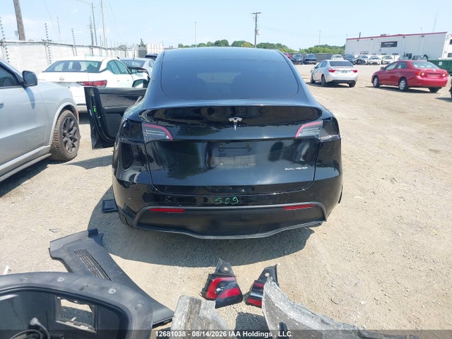 Tesla Model Y 2022 7SAYGDEE9NF464989 Image 15