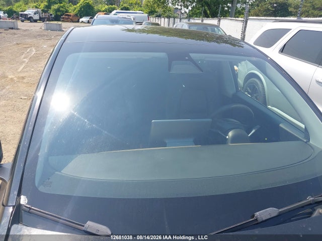 Tesla Model Y 2022 7SAYGDEE9NF464989 Image 16