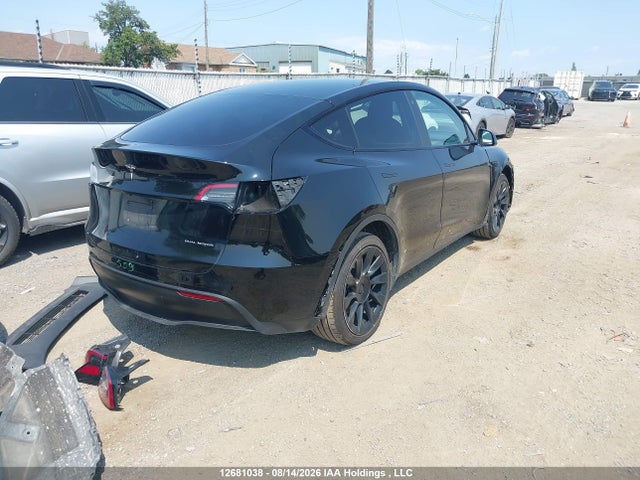 Tesla Model Y 2022 7SAYGDEE9NF464989 Image 4