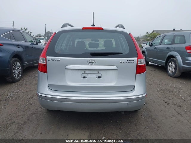 12681066 :رقم المزاد ، KMHDC8AE7AU078122 vin ، 2010 Hyundai Elantra Touring Gls/se مزاد بيع