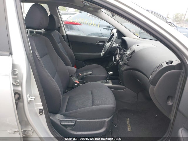 12681066 :رقم المزاد ، KMHDC8AE7AU078122 vin ، 2010 Hyundai Elantra Touring Gls/se مزاد بيع