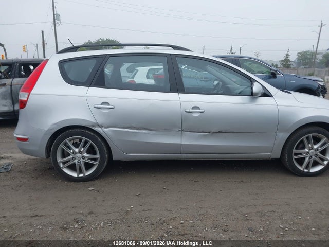 12681066 :رقم المزاد ، KMHDC8AE7AU078122 vin ، 2010 Hyundai Elantra Touring Gls/se مزاد بيع