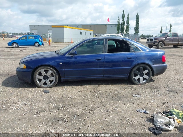 2001 Audi S4 2.7t მანქანა იყიდება აუქციონზე, vin: WAURD68D61A074621, აუქციონის ნომერი: 12681071
