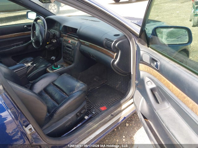 2001 Audi S4 2.7t მანქანა იყიდება აუქციონზე, vin: WAURD68D61A074621, აუქციონის ნომერი: 12681071