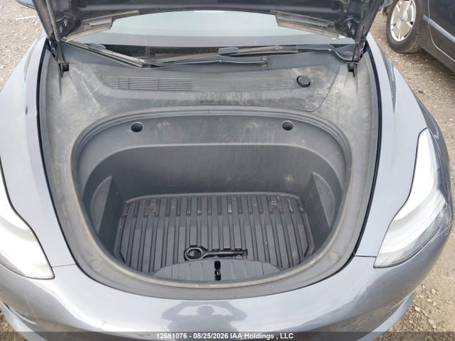 5YJ3E1EA0NF353658 Tesla Model 3 Rwd/standard Range