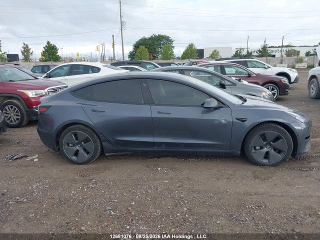 5YJ3E1EA0NF353658 Tesla Model 3 Rwd/standard Range