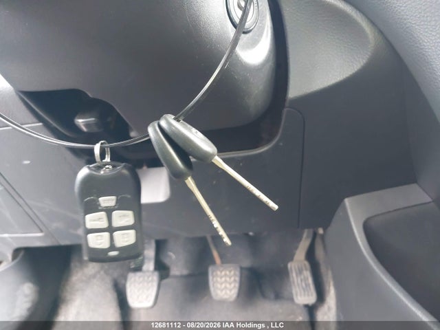 12681112 :رقم المزاد ، JTDBT4K38A1383485 vin ، 2010 Toyota Yaris مزاد بيع
