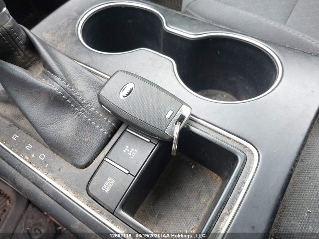 5XYPGDA53KG528639 KIA Sorento 2.4l Lx/3.3l Lx