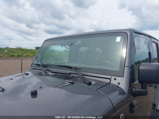1C4HJWEG5JL873297 Jeep Wrangler Jk Unlimited Sahara