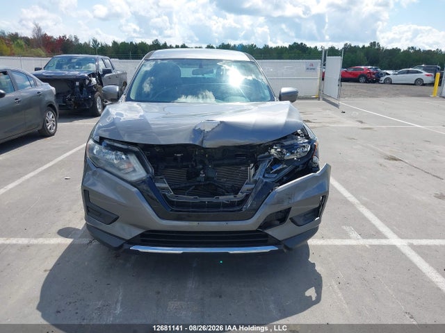 Nissan Rogue 2018 5N1AT2MT8JC727104 Image 13