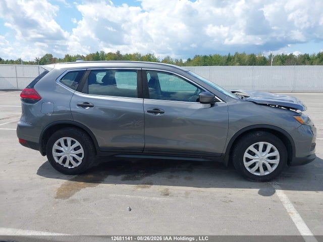 Nissan Rogue 2018 5N1AT2MT8JC727104 Image 14