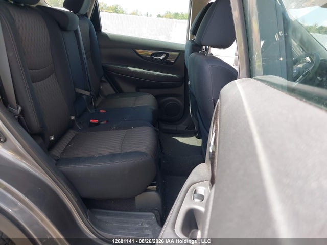 Nissan Rogue 2018 5N1AT2MT8JC727104 Image 8