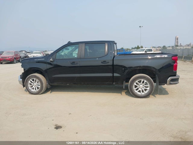 Продажа на аукционе авто 2026 Chevrolet Silverado 1500 4wd Lt, vin: 2GCUKDED2T1170870, номер лота: 12681161
