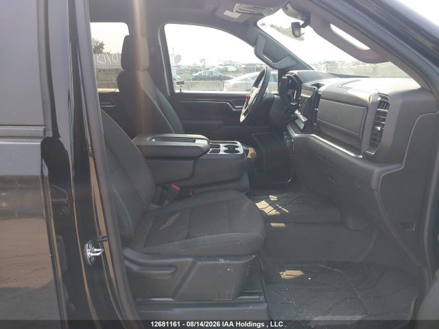 Продажа на аукционе авто 2026 Chevrolet Silverado 1500 4wd Lt, vin: 2GCUKDED2T1170870, номер лота: 12681161