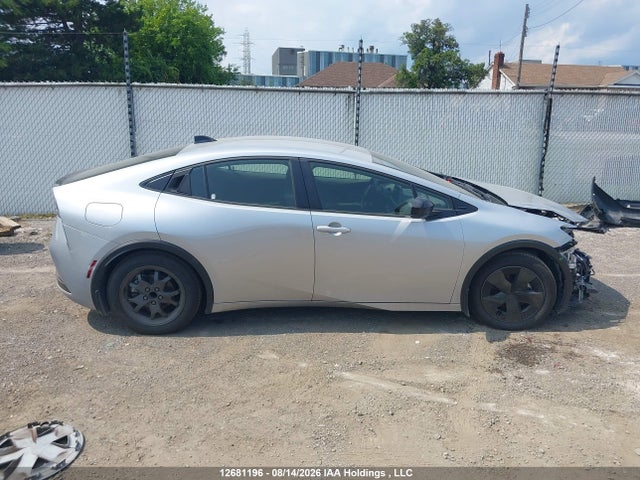 JTDACACU1T3065572 Toyota Prius Plug-in Hybrid Se