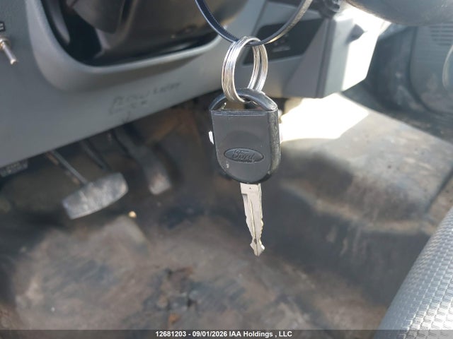 Продажа на аукционе авто 2015 Ford F250 Super Duty, vin: 1FTBF2B62FED00834, номер лота: 12681203
