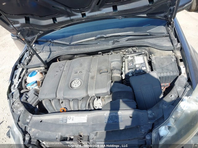 2011 Volkswagen Golf მანქანა იყიდება აუქციონზე, vin: WVWCA9AJ7BW013852, აუქციონის ნომერი: 12681215