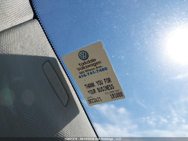 2011 Volkswagen Golf მანქანა იყიდება აუქციონზე, vin: WVWCA9AJ7BW013852, აუქციონის ნომერი: 12681215