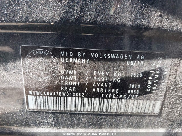 2011 Volkswagen Golf მანქანა იყიდება აუქციონზე, vin: WVWCA9AJ7BW013852, აუქციონის ნომერი: 12681215