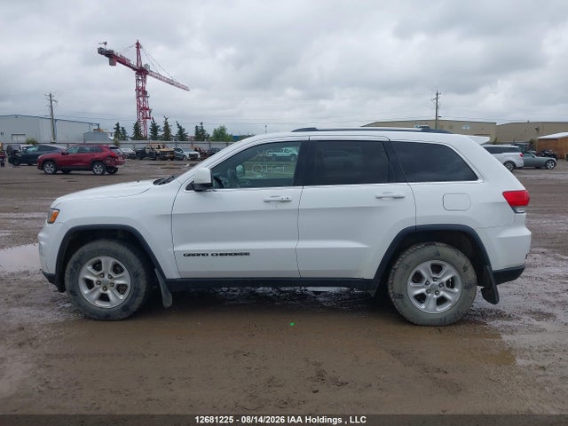 1C4RJFAG4JC406902 Jeep Grand Cherokee Laredo