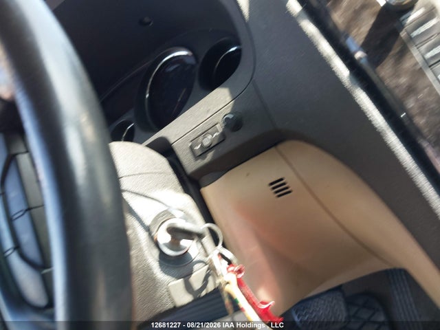 12681227 :رقم المزاد ، 1GKKVTEDXBJ337932 vin ، 2011 Gmc Acadia Denali مزاد بيع