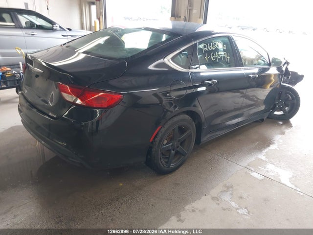 12662896 :رقم المزاد ، 1C3CCCFB8FN640794 vin ، 2015 Chrysler 200 Lx مزاد بيع