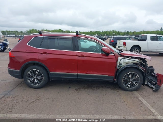3VV4B7AX5JM021541 Volkswagen Tiguan Sel Premium