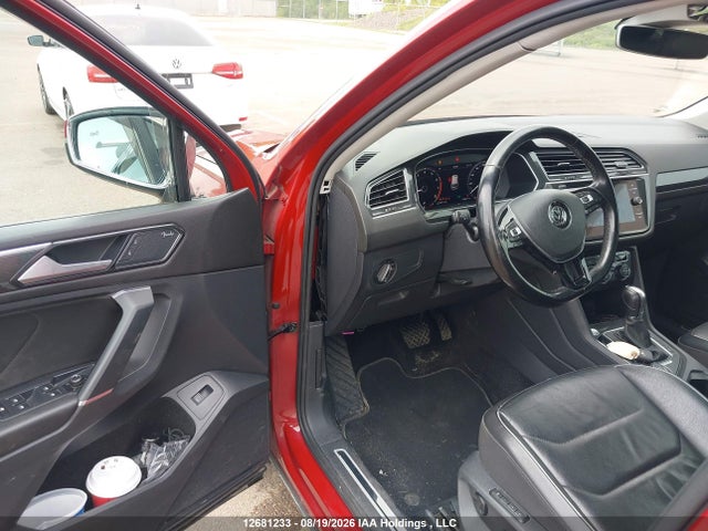 3VV4B7AX5JM021541 Volkswagen Tiguan Sel Premium
