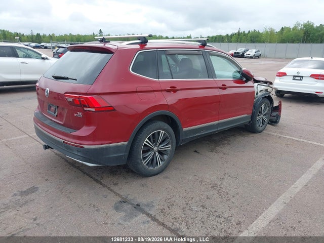 3VV4B7AX5JM021541 Volkswagen Tiguan Sel Premium