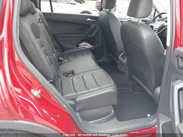 3VV4B7AX5JM021541 Volkswagen Tiguan Sel Premium