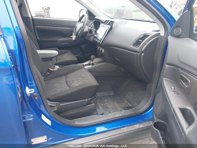 12681236 :رقم المزاد ، JA4AJUAU1RU600603 vin ، 2024 Mitsubishi Rvr Es مزاد بيع