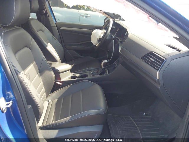 3VWSM7BUXRM018518 Volkswagen Jetta Comfortline