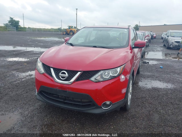 12681253 :رقم المزاد ، JN1BJ1CR5HW129854 vin ، 2017 Nissan Qashqai S/sl/sv مزاد بيع