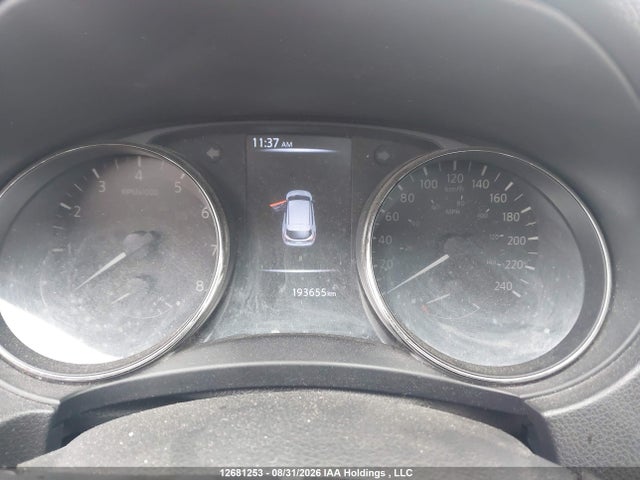12681253 :رقم المزاد ، JN1BJ1CR5HW129854 vin ، 2017 Nissan Qashqai S/sl/sv مزاد بيع