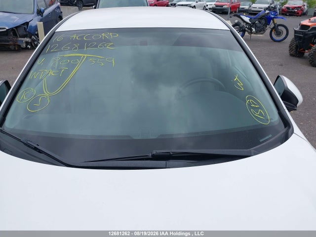 Honda Accord 2016 1HGCR2F30GA800559 Image 17