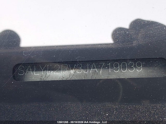 SALYL2RV3JA719039 Land Rover Range Rover Velar P380 Se/p380 Se R-dynamic