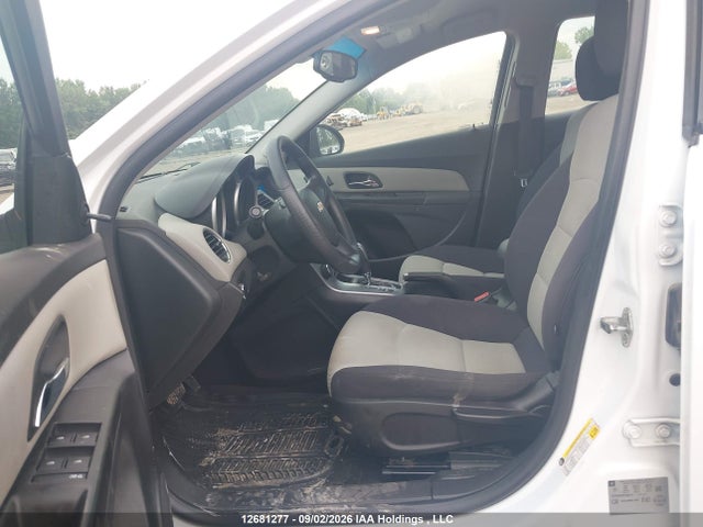 12681277 :رقم المزاد ، 1G1PL5SH8D7300218 vin ، 2013 Chevrolet Cruze Ls مزاد بيع