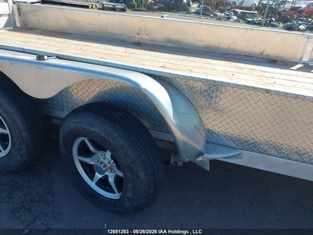 2DBUAT9R9N1004573 Stronghaul Aluminum Utility Trailer