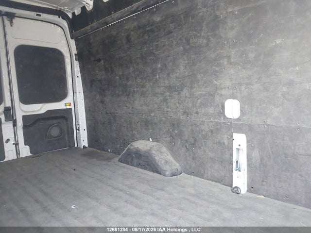 Ford Transit T-250 2025 1FTBR3U86SKA58203 Image 8