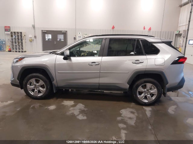 2T3R1RFV2PC380266 Toyota Rav4 Xle/xle Premium