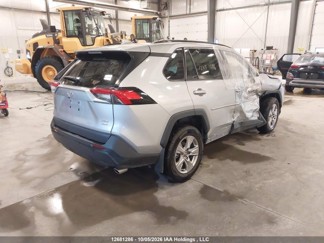 2T3R1RFV2PC380266 Toyota Rav4 Xle/xle Premium