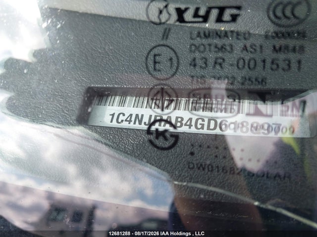 1C4NJRAB4GD618397 Jeep Patriot Sport/north