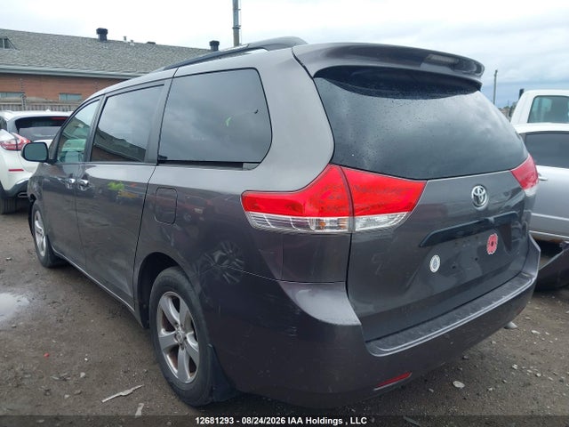 Продажа на аукционе авто 2011 Toyota Sienna V6 7 Passenger, vin: 5TDZK3DC6BS128413, номер лота: 12681293