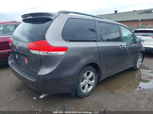 Продажа на аукционе авто 2011 Toyota Sienna V6 7 Passenger, vin: 5TDZK3DC6BS128413, номер лота: 12681293
