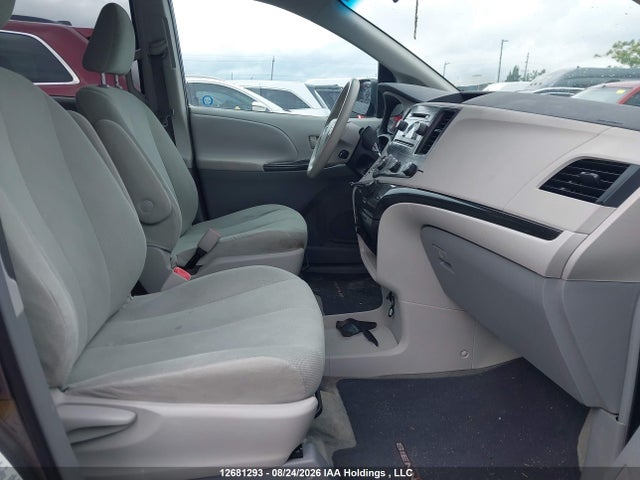 Продажа на аукционе авто 2011 Toyota Sienna V6 7 Passenger, vin: 5TDZK3DC6BS128413, номер лота: 12681293