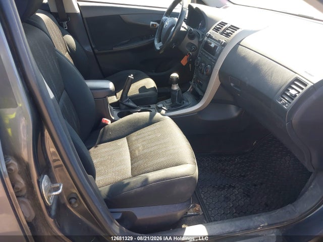 12681329 :رقم المزاد ، 2T1BU4EE4BC635952 vin ، 2011 Toyota Corolla S مزاد بيع