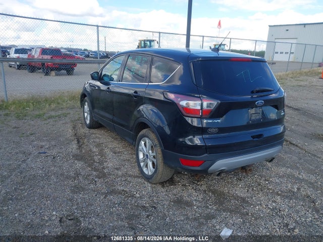 Ford ESCAPE SE 2017 1FMCU9G95HUA85086 Image 3