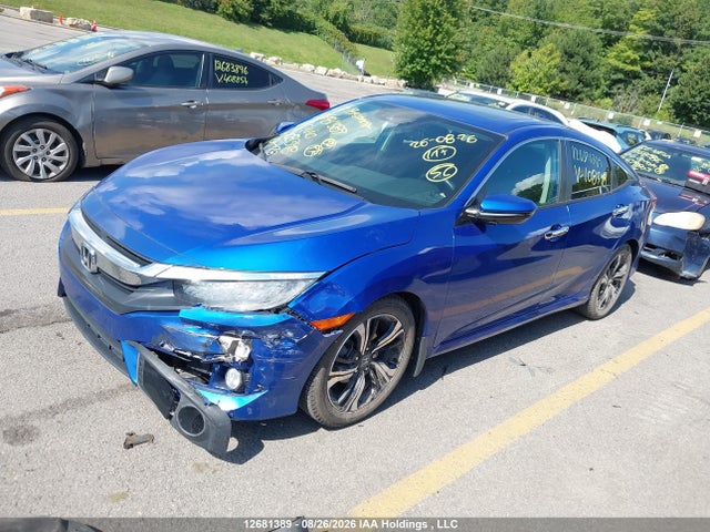 Honda Civic Touring 2016 2HGFC1F92GH108348 Image 2