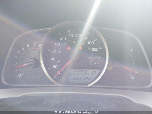 2T3BFREV1FW233664 Toyota RAV4 LE