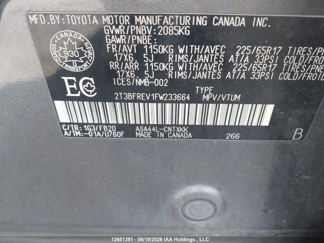 2T3BFREV1FW233664 Toyota RAV4 LE